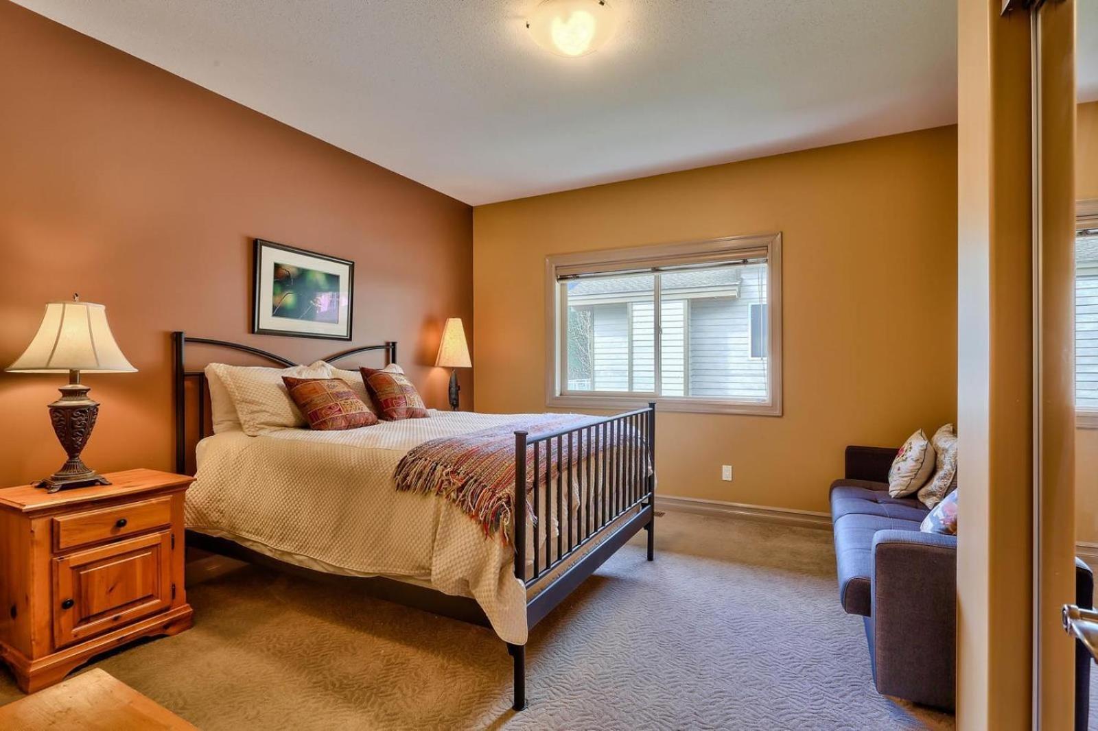 Soleil Chalet By Bear Country Sun Peaks Rom bilde